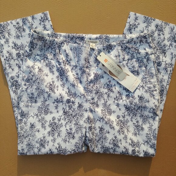 NEW WITH TAGS comfort stretchy pull-on "Slimline" cropped white ankle pa… - Picture 2 of 10